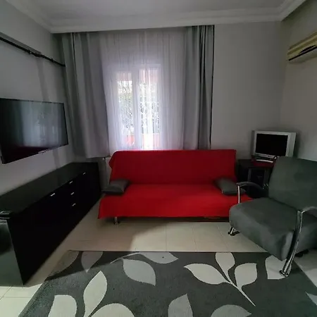 Karpuzkaldlran Karslsl Muestakil Girisli Bahceli Apartament Antalya